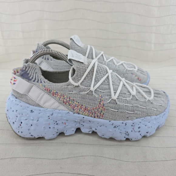 Nike Womens Space Hippie 04 'Photon Dust' Sneaker Shoes CD3476-102 Size 8.5 - Picture 1 of 12